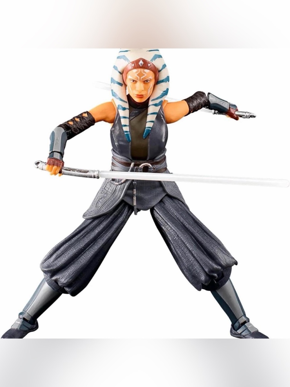 Hasbro Star Wars The Black Series Ahsoka Tano action figure